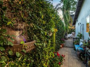 4635 Bellflower Avenue, North Hollywood CA 91602