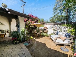 4635 Bellflower Avenue, North Hollywood CA 91602