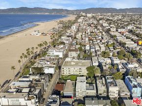 22 28th Avenue, Venice CA 90291