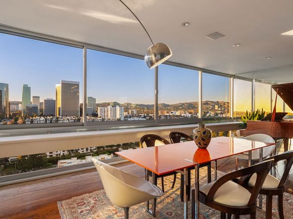 2220 Avenue Of The Stars 1802W, Los Angeles CA 90067