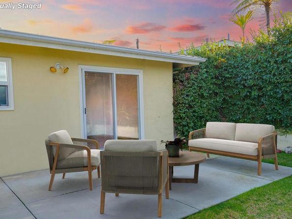 370 Tamarack Ave, Carlsbad CA 92008