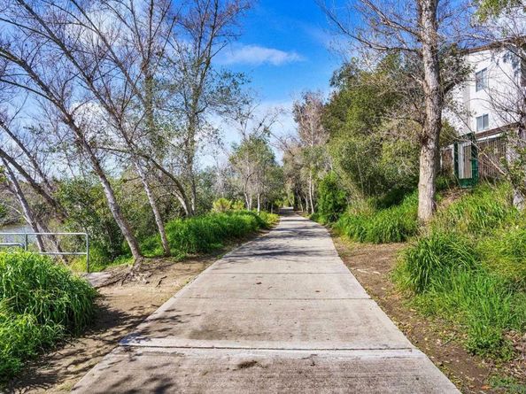 8023 Caminito De Pizza E, San Diego CA 92108