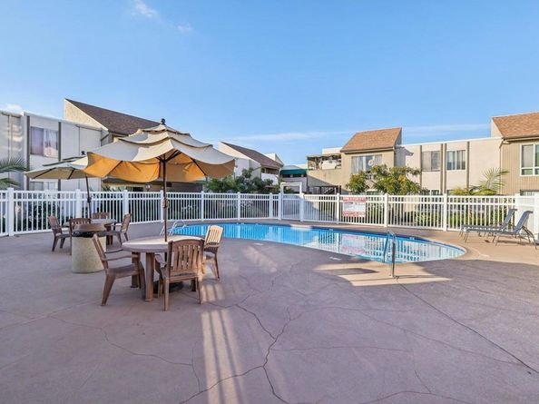 8034 Linda Vista Rd 1S, San Diego CA 92111