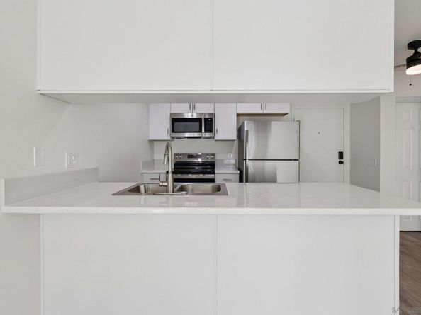 8034 Linda Vista Rd 1S, San Diego CA 92111