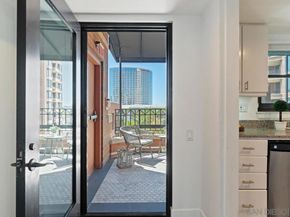 500 W Harbor Dr. 624, San Diego CA 92101