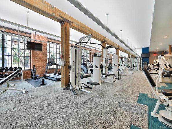 500 W Harbor Dr. 624, San Diego CA 92101