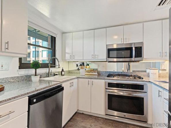 500 W Harbor Dr. 624, San Diego CA 92101