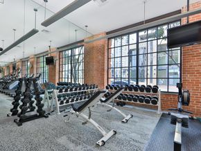 500 W Harbor Dr. 624, San Diego CA 92101