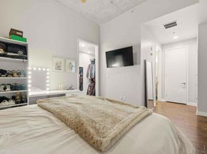 1050 Island ave 422, San Diego CA 92101