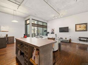 1050 Island ave 422, San Diego CA 92101