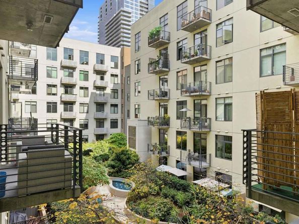 1050 Island ave 422, San Diego CA 92101