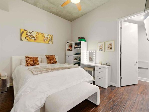 1050 Island ave 422, San Diego CA 92101