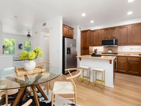 2517 Escala Circle, San Diego CA 92108