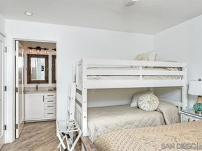 4465 Ocean Blvd Unit 1, San Diego CA 92109