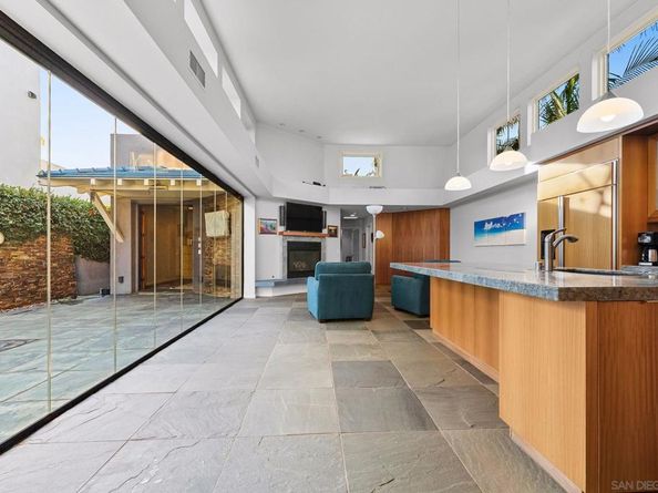 684 Margarita Ave, Coronado CA 92118