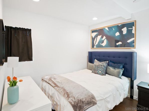 248 W 9Th Ave, Escondido CA 92025