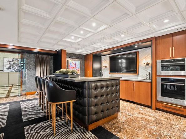 1205 Pacific Hwy 2002, San Diego CA 92101