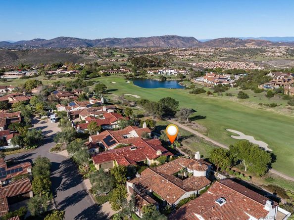 8341 Santaluz Village Green E, San Diego CA 92127