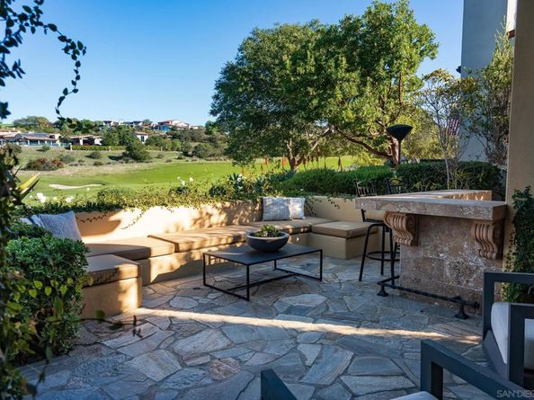 8341 Santaluz Village Green E, San Diego CA 92127