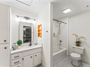 18752 Caminito Cantilena 166, San Diego CA 92128