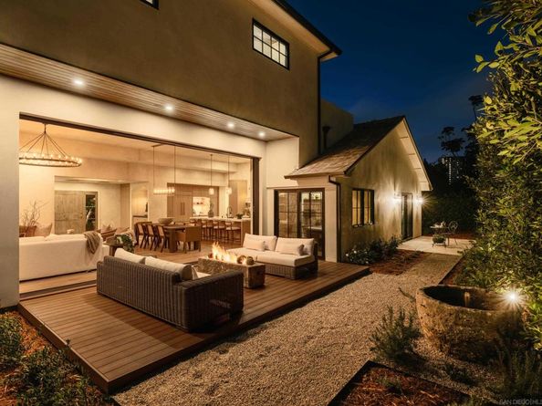 8901 Nottingham Place, La Jolla CA 92037