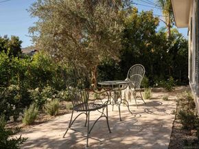 8901 Nottingham Place, La Jolla CA 92037