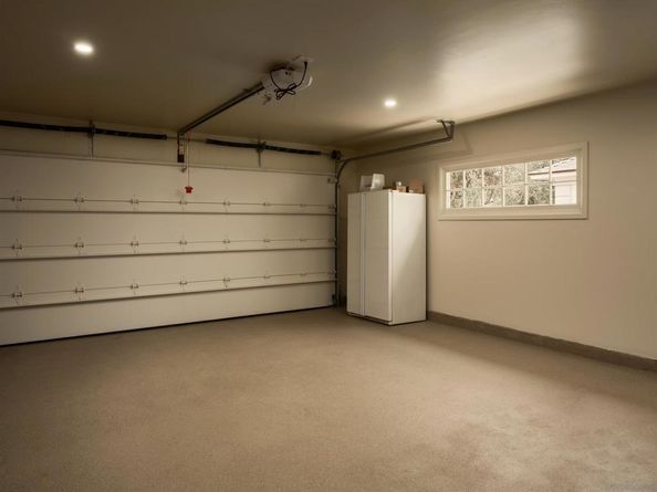 8901 Nottingham Place, La Jolla CA 92037