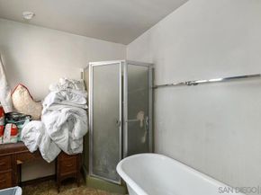 2747 Fairfield St, San Diego CA 92110