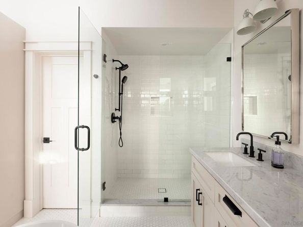 825 9th St., Coronado CA 92118