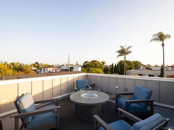 825 9th St., Coronado CA 92118