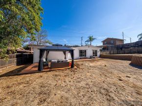 1225 S Citrus, Escondido CA 92027