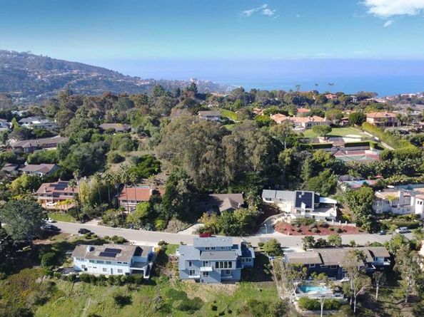 7901 Avenida Kirjah, La Jolla CA 92037