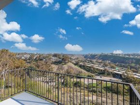 7901 Avenida Kirjah, La Jolla CA 92037