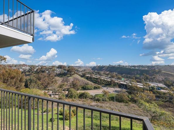 7901 Avenida Kirjah, La Jolla CA 92037