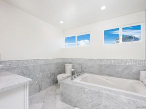 7901 Avenida Kirjah, La Jolla CA 92037