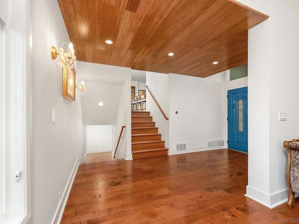 7901 Avenida Kirjah, La Jolla CA 92037