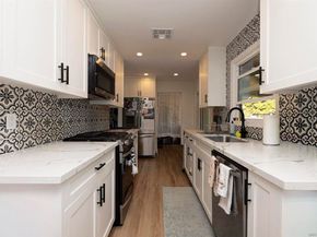 6266 68 Stewart St, San Diego CA 92115