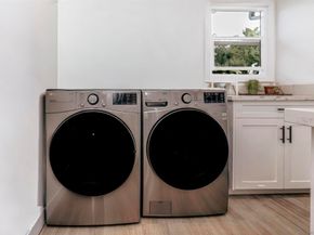 6266 68 Stewart St, San Diego CA 92115