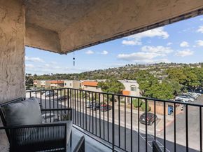 6851 Alvarado Rd 21, San Diego CA 92120