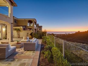 5448 Caminito Bayo, La Jolla CA 92037