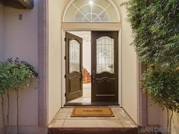 5448 Caminito Bayo, La Jolla CA 92037