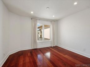 5448 Caminito Bayo, La Jolla CA 92037