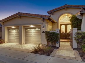 5448 Caminito Bayo, La Jolla CA 92037