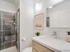 7550 Eads Ave 209, La Jolla CA 92037