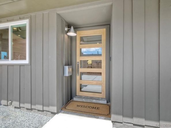 5162 Limerick Ave, San Diego CA 92117