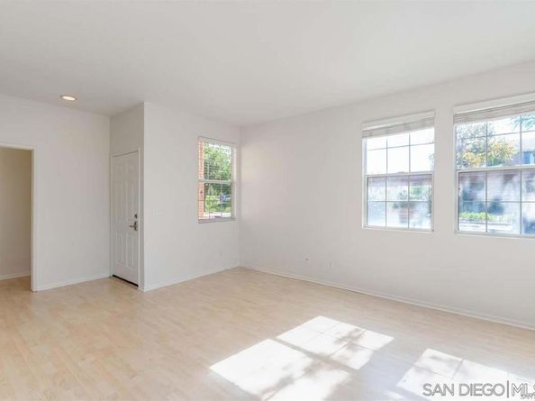 18826 Caminito Cantilena 111, San Diego CA 92128