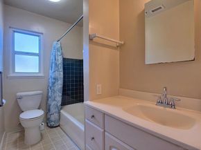 9174 Rosedale Dr, Spring Valley CA 91977