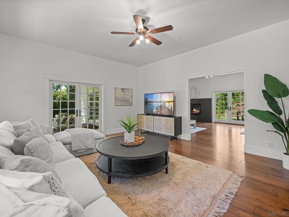 3412 Buena Creek Rd, Vista CA 92084