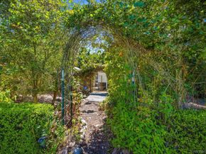 3412 Buena Creek Rd, Vista CA 92084