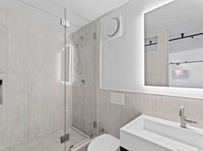 4944 Cass St 604, San Diego CA 92109